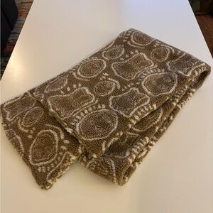 Patrick Church - “All Over You” Motif Graphic Teddy Oversize Scarf